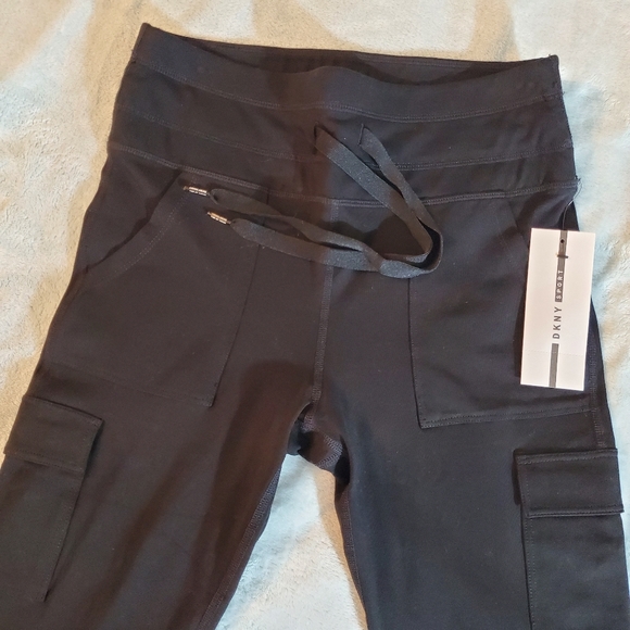 NWT DKNY Sports Leggings - Picture 4 of 5